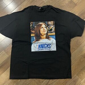 New York Knicks Jennifer Aniston Friends shirt size XL
